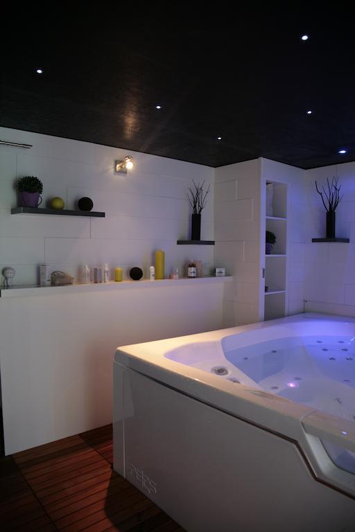 Chambres D'Hotes Home Sweet Home Cire-d'Aunis エクステリア 写真